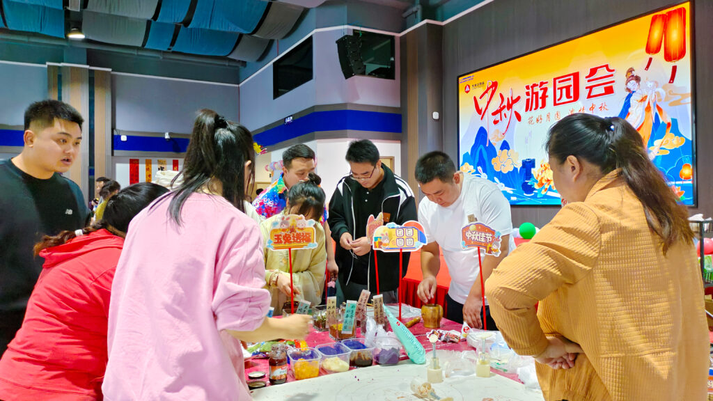 德赢VWIN物流中秋游园会
